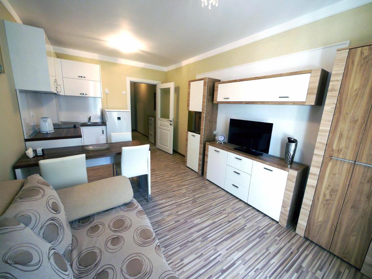Apart-Hotel Stamopolu Lux С Изглед Към Морето Primorsko Exterior foto