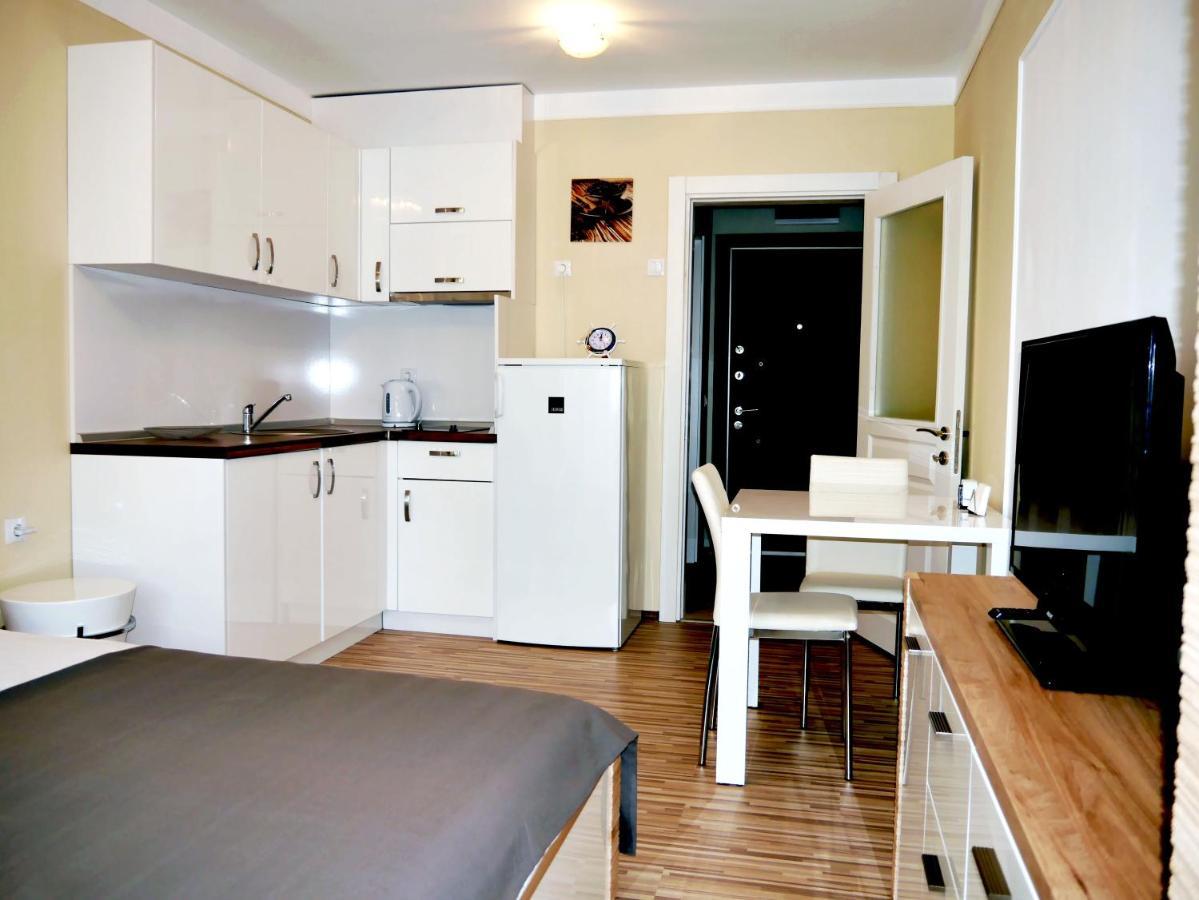 Apart-Hotel Stamopolu Lux С Изглед Към Морето Primorsko Exterior foto